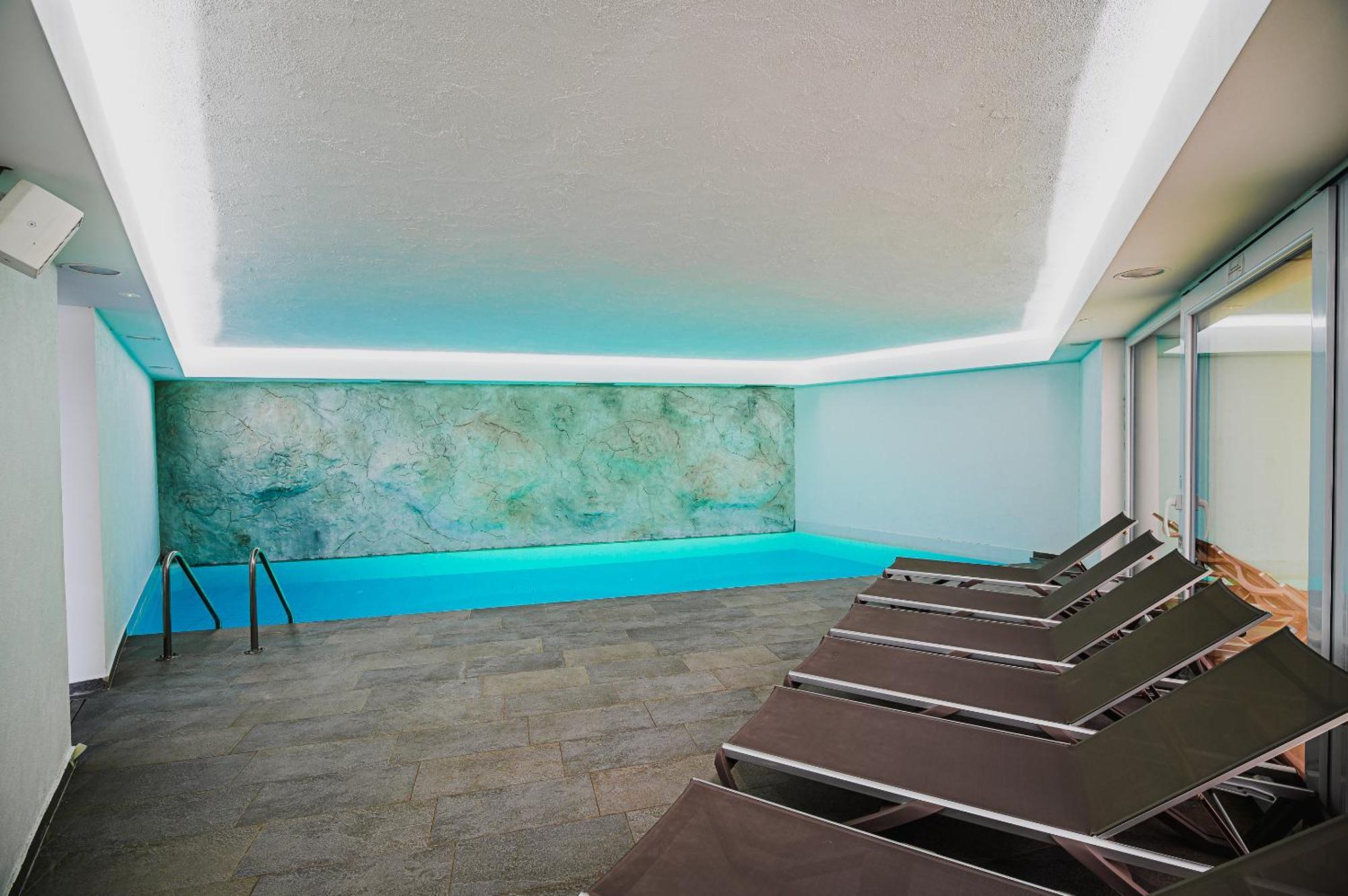 Glamping Maleric With Natural Pool Dragatus Exterior photo
